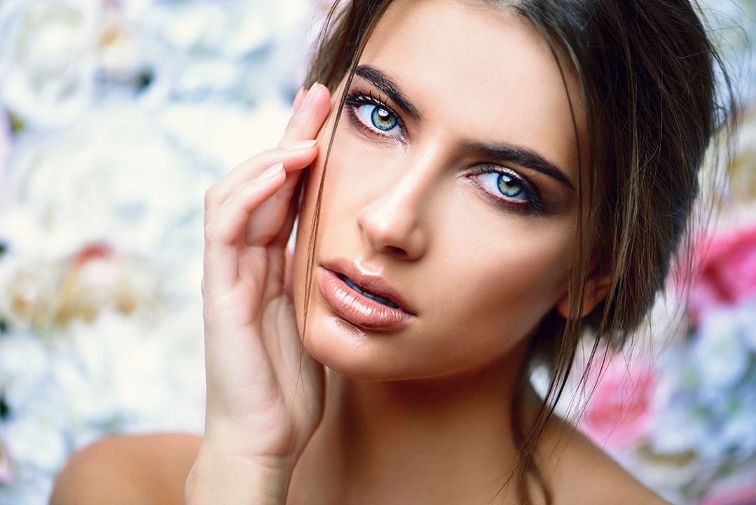 Kosmetische Schönheitsbehandlungen: Gesichtsbehandlung